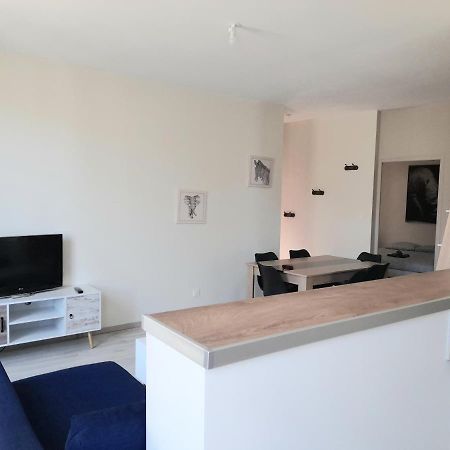 Le Scandinave Apartment Joigny Luaran gambar